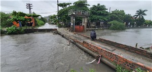 Mưa lớn gây ngập lụt nhiều khu vực trên địa bàn Thành phố