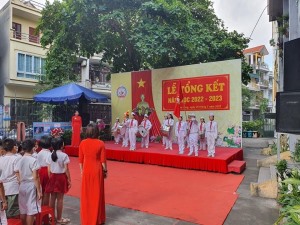 Trường Tiểu học Hữu Nghị, thành phố Hạ Long tổ chức Lễ tổng kết năm học 2022 - 2023