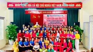 Hội Liên hiệp phụ nữ Phường Cao Thắng tổ chức chương trình giao lưu dẫn vũ thể thao với nhiều vũ điệu sôi động, cuốn hút